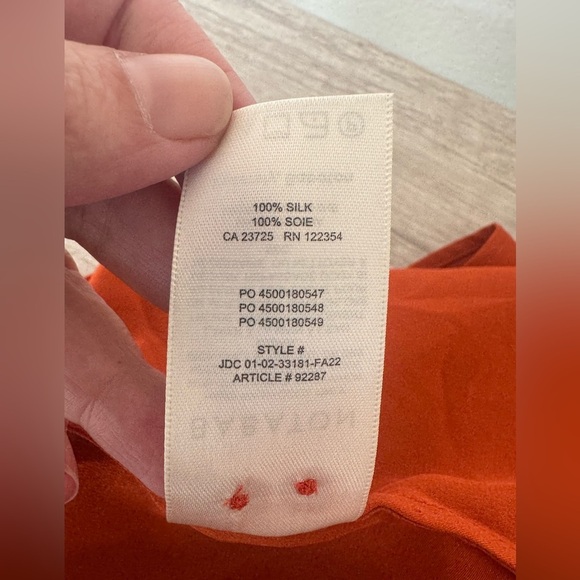 Aritzia Babaton Academy Silk Collared Button Up Blouse Luxe Office Career XS - Picture 9 of 9